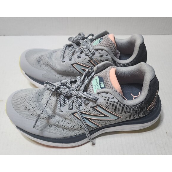 New Balance W680LG7 Women Running Shoes Gray Size 8 - Picture 2 of 14